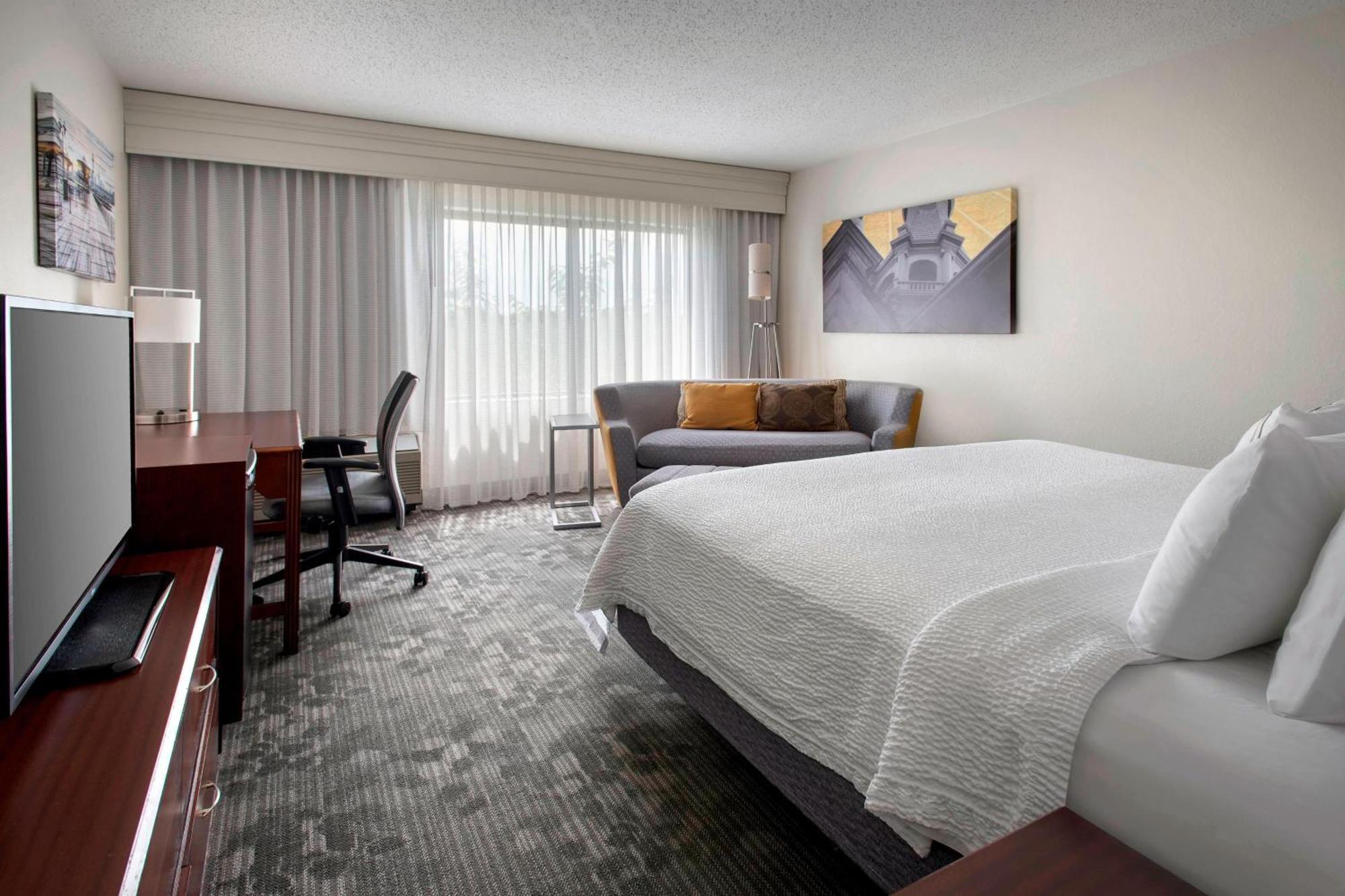 Courtyard By Marriott Princeton Buitenkant foto