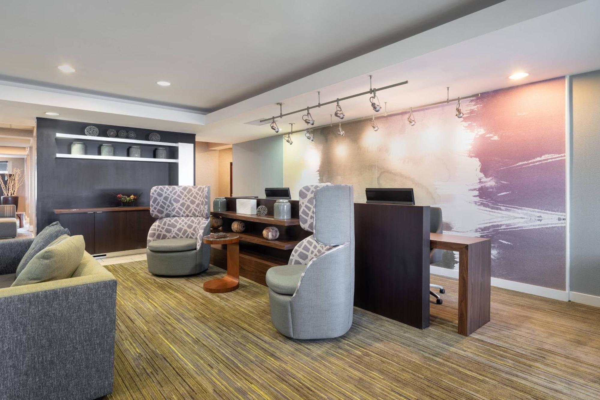 Courtyard By Marriott Princeton Buitenkant foto