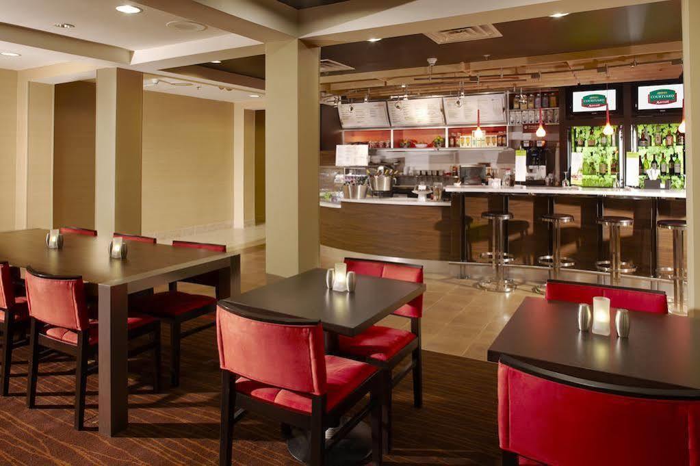 Courtyard By Marriott Princeton Buitenkant foto